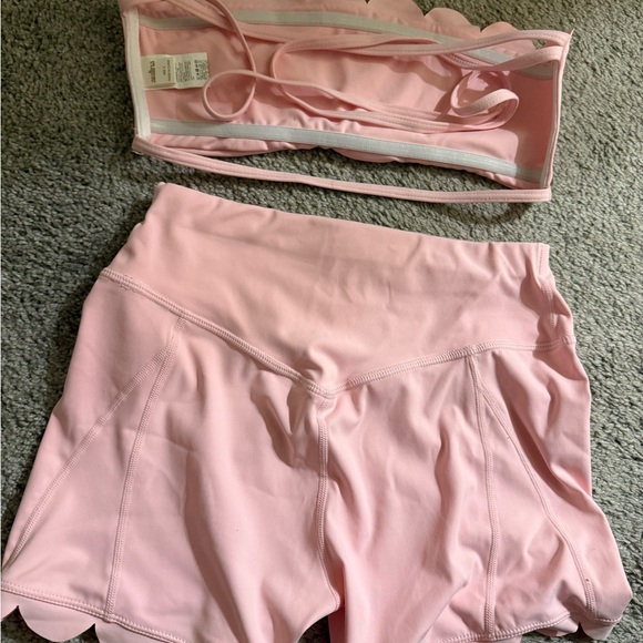 Stylish Pink Women's Pantsuit - Picture 2 of 5
